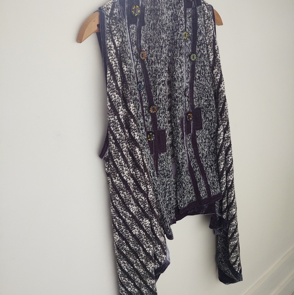 Colorful🎨Buttons Artsy Velvet-Sweater Vest~ by Anis A Size: S - Picture 5 of 8